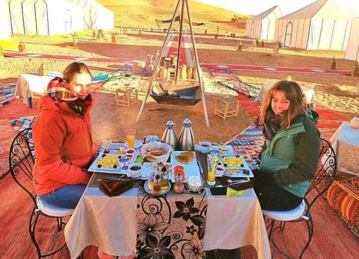 Merzouga Luxury Camp Dış mekan fotoğraf